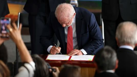 SINTPq reforça defesa da democracia no marco de três anos dos ataques de 8 de janeiro