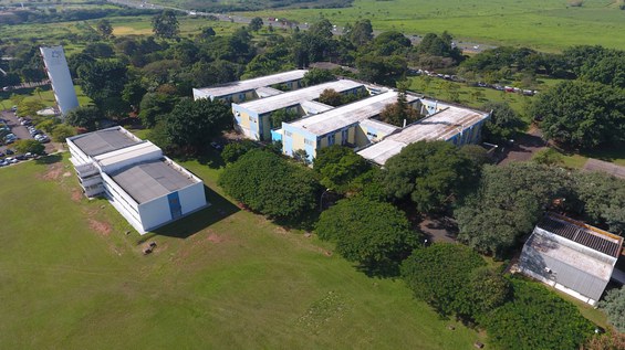 Deputado Federal Carlos Zarattini visita IPT e reforça seu apoio à Pesquisa, Ciência e Tecnologia.