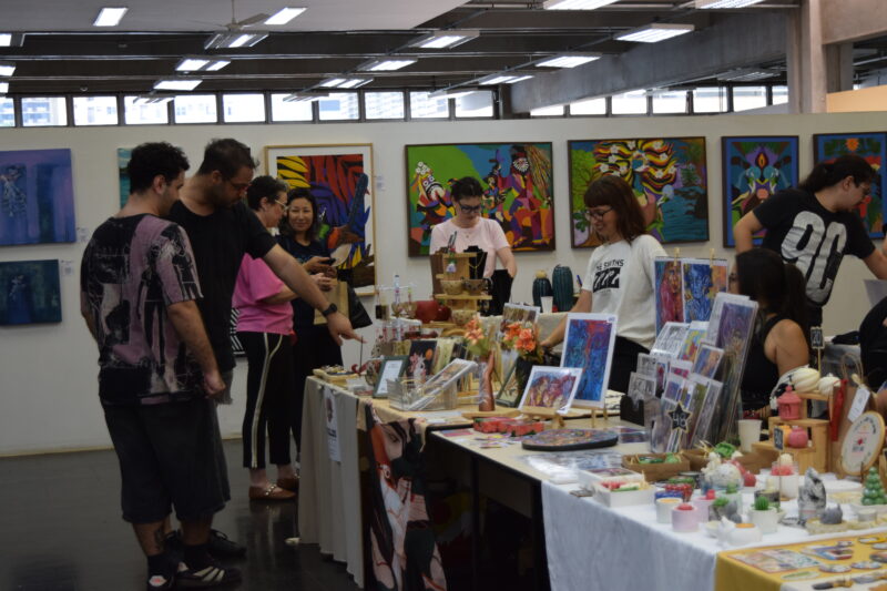 Feira Cult reúne arte, Copa, economia criativa e mais de 100 expositores