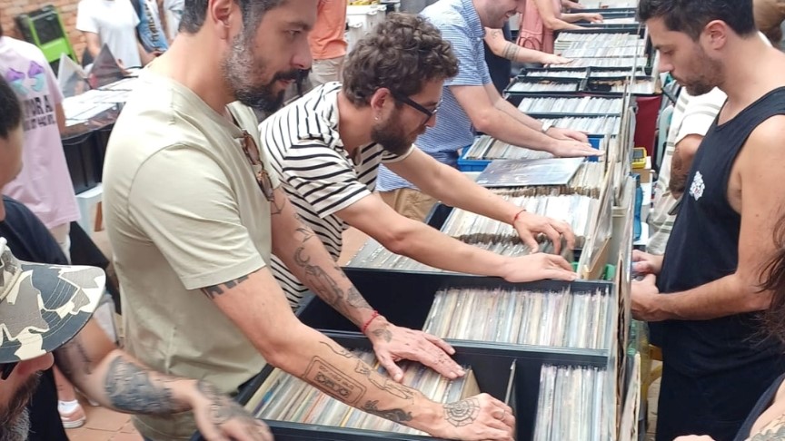 Feira de discos de vinil de So Paulo volta ao Asteroid em Sorocaba