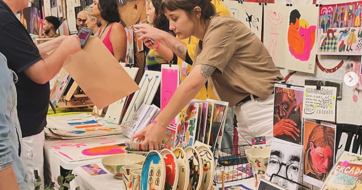 Feira Rasga & Quebra reúne arte impressa e cerâmica