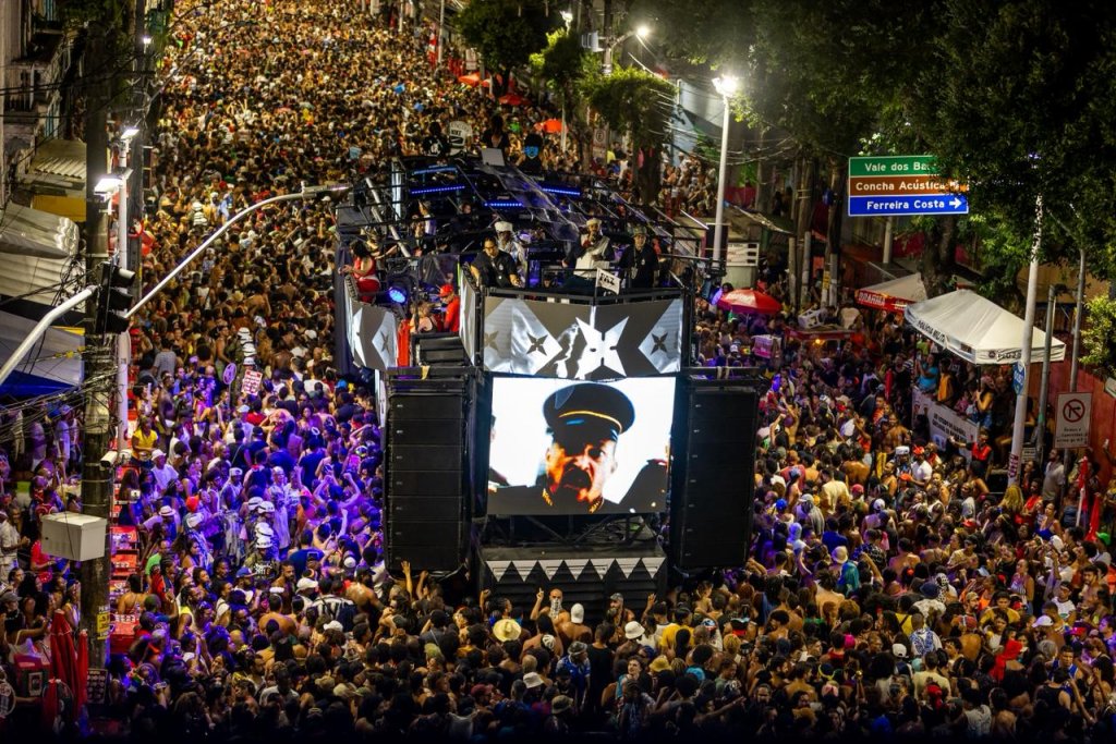 Pós-Carnaval: BaianaSystem aporta no Ibirapuera com o renomado Navio Pirata