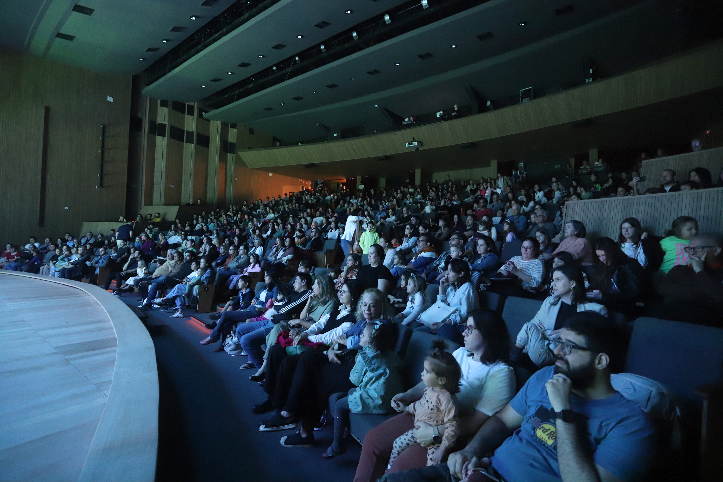 Encontro decisivo de Kafka vira cena em espetáculo gratuito no SESI Sorocaba