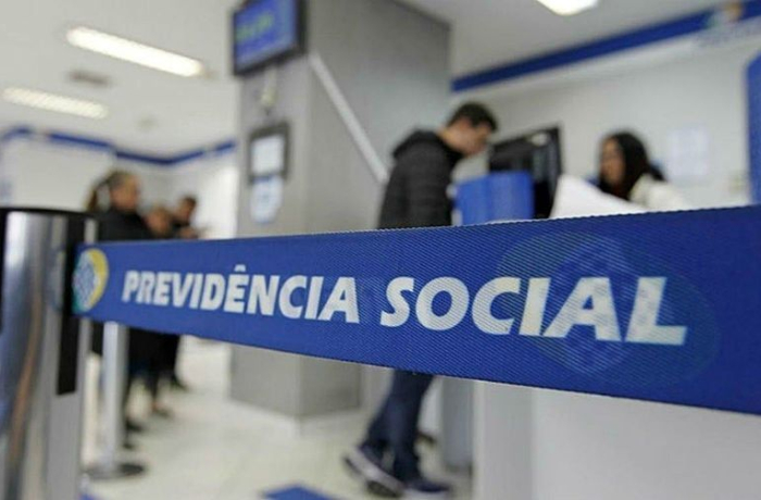 Contribuição de aposentados aos RPPS segue no centro do debate jurídico e político