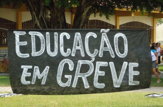 Editorial: Lutar pela educao e cincia  lutar pelo futuro do Brasil